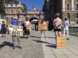 La ecoactivista Greta Thunberg bloqueó una calle central de Bruselas para protestar contra los combustibles fósiles