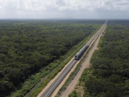 Lo que dice un ferrocarril de 1.000 millas a través de la selva de Yucatán sobre el presidente saliente de México