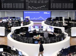 El STOXX 600 cae en Europa presionado por los valores tecnológicos