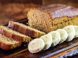 Budín saludable de banana y manzana: sin harina y listo en cinco minutos