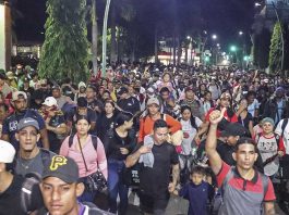 Nueva caravana migrante sale de Chiapas pese a políticas de Trump