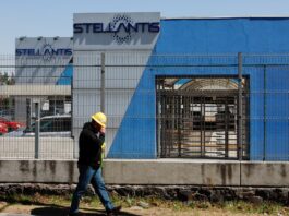 Stellantis para mover alguna producción automotriz para evitar tarifas de EE. UU.