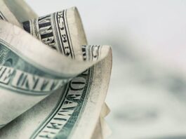 Por qué las acciones de Latinoamérica se favorecerían por el debilitamiento del dólar